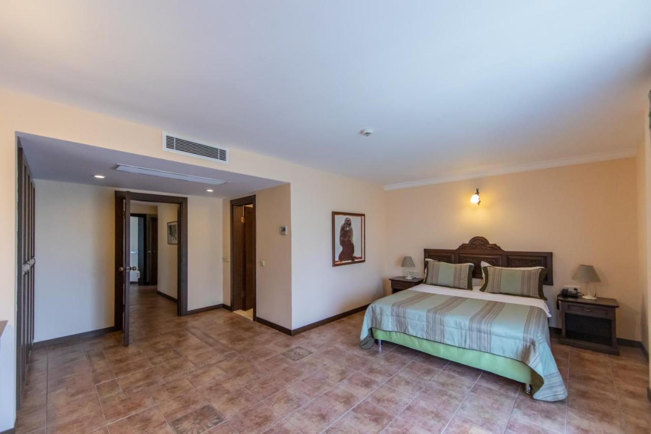 Ipek Garden Palace Residence Ялисифлик Екстериор снимка